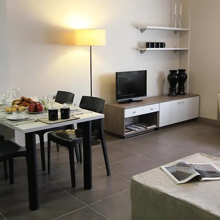 Pierre & Sants Apartamento