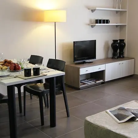 Pierre & Sants Appartement