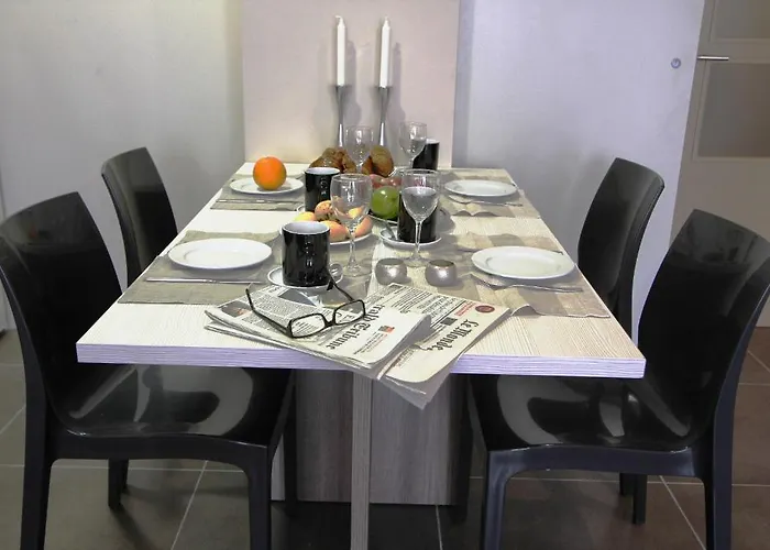 Pierre & Sants Apartmán *